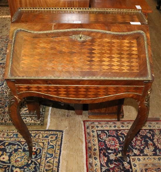 Small inlaid bureau
